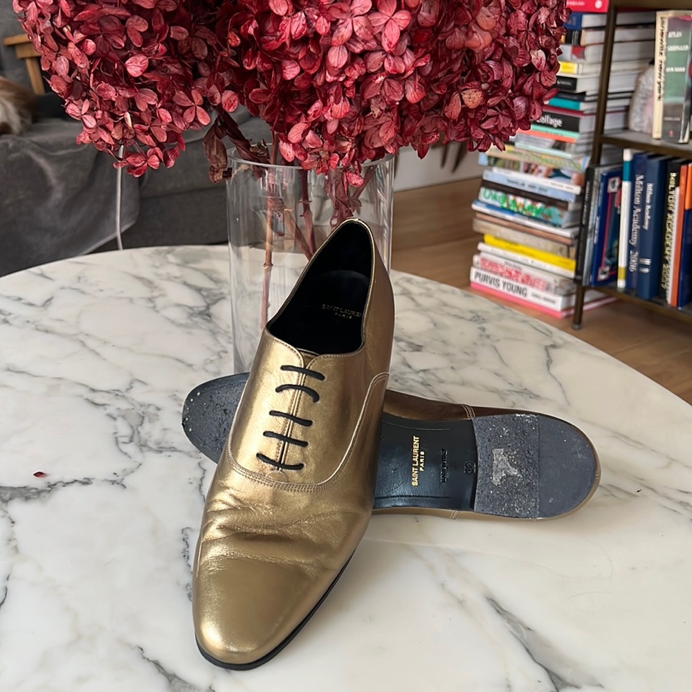 Retail $1095! Saint Laurent Adrien Oxford flats metallic gold / bronze leather